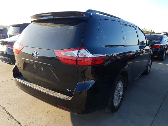 Photo 3 VIN: 5TDYZ3DC3HS771978 - TOYOTA SIENNA XLE 