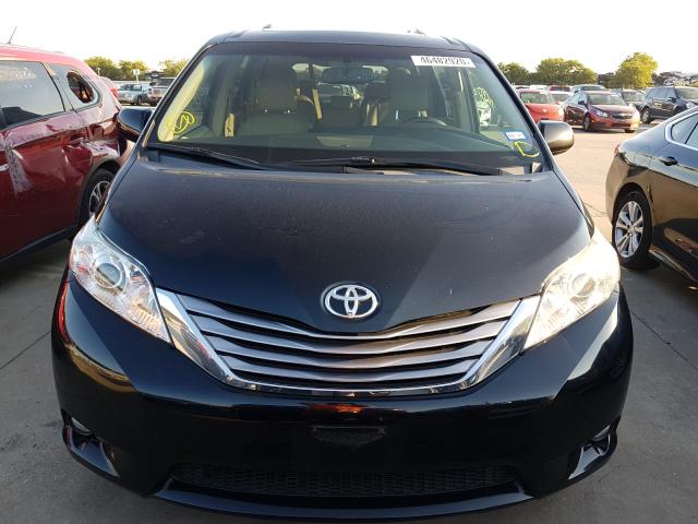 Photo 8 VIN: 5TDYZ3DC3HS771978 - TOYOTA SIENNA XLE 