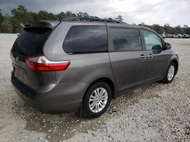 Photo 2 VIN: 5TDYZ3DC3HS787274 - TOYOTA SIENNA XLE 