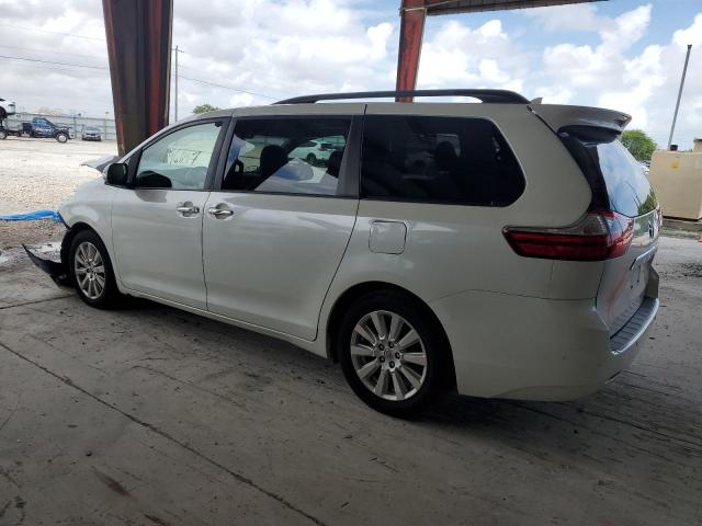 Photo 1 VIN: 5TDYZ3DC3HS793835 - TOYOTA SIENNA XLE 