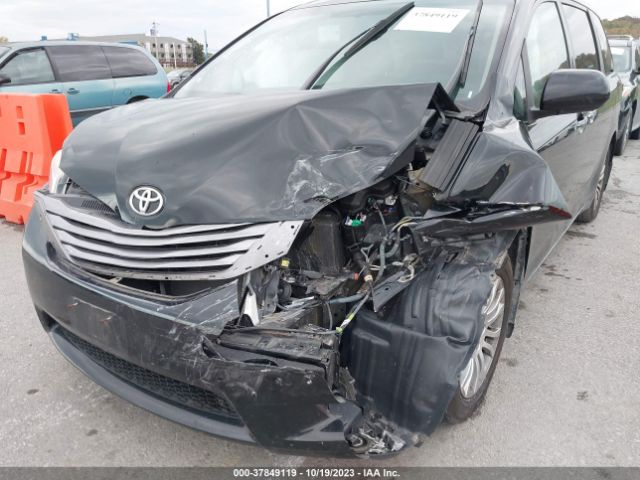 Photo 5 VIN: 5TDYZ3DC3HS795035 - TOYOTA SIENNA 