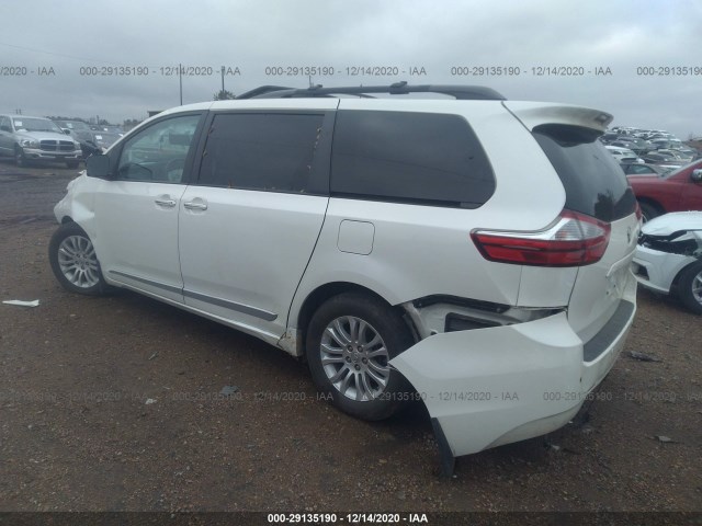 Photo 2 VIN: 5TDYZ3DC3HS811332 - TOYOTA SIENNA 