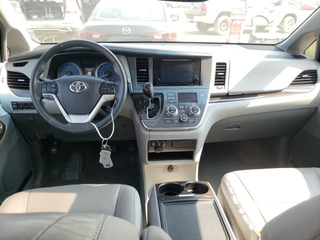 Photo 8 VIN: 5TDYZ3DC3HS811640 - TOYOTA SIENNA XLE 