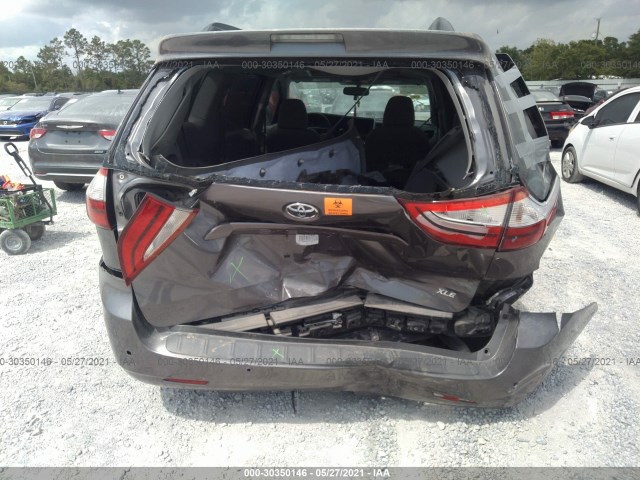 Photo 5 VIN: 5TDYZ3DC3HS818376 - TOYOTA SIENNA 