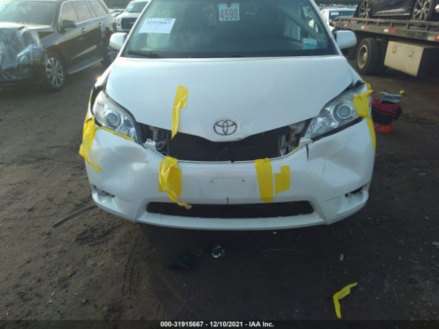 Photo 5 VIN: 5TDYZ3DC3HS818569 - TOYOTA SIENNA 