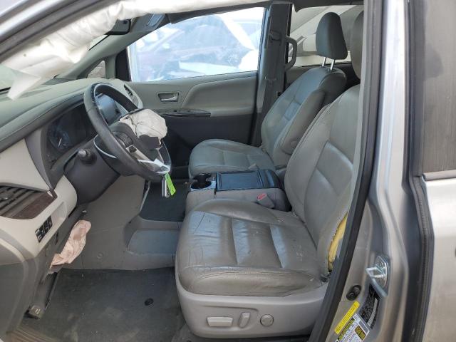 Photo 6 VIN: 5TDYZ3DC3HS836456 - TOYOTA SIENNA XLE 