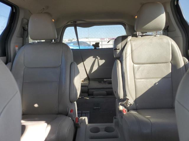 Photo 9 VIN: 5TDYZ3DC3HS872681 - TOYOTA SIENNA XLE 