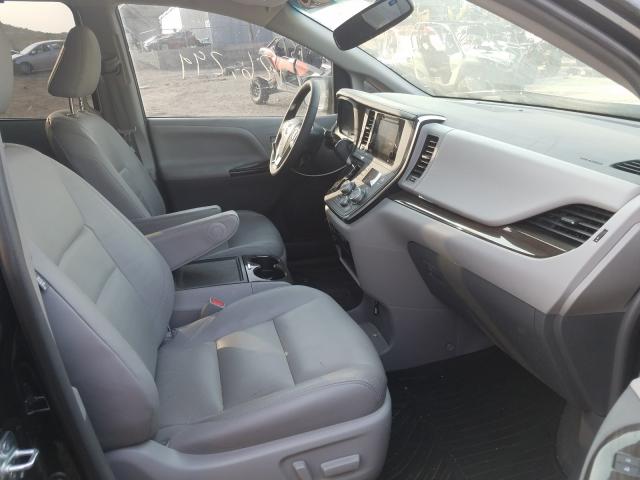 Photo 4 VIN: 5TDYZ3DC3HS899850 - TOYOTA SIENNA XLE 