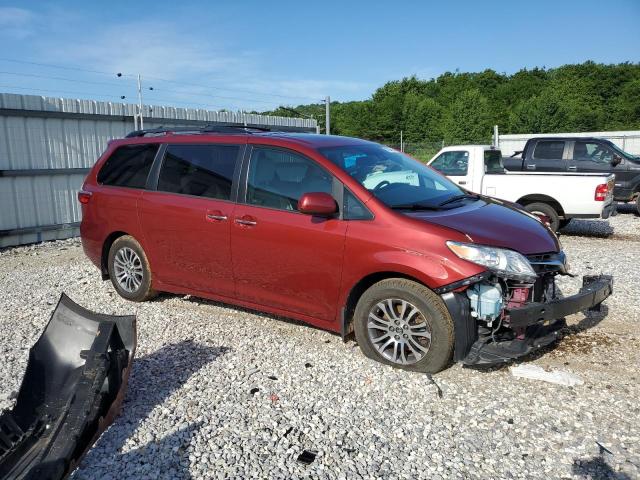 Photo 3 VIN: 5TDYZ3DC3JS905894 - TOYOTA SIENNA XLE 