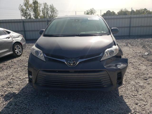 Photo 4 VIN: 5TDYZ3DC3JS909928 - TOYOTA SIENNA XLE 