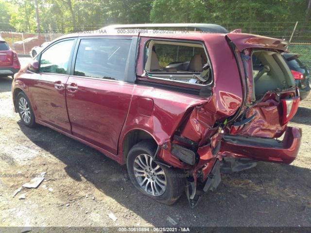 Photo 2 VIN: 5TDYZ3DC3JS916362 - TOYOTA SIENNA 