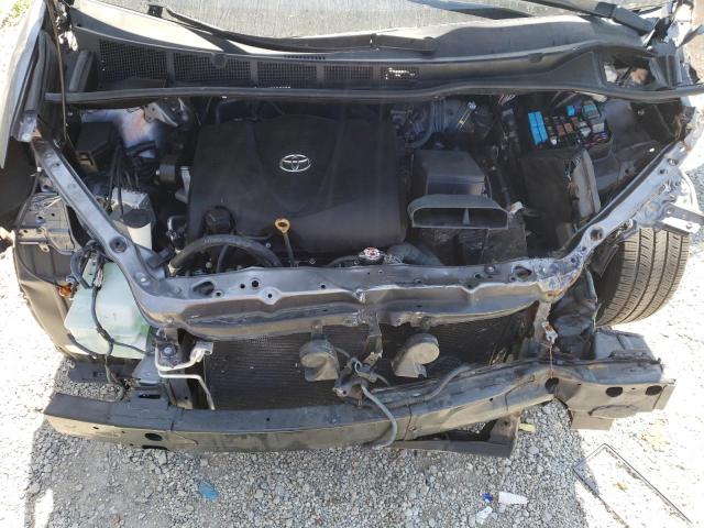 Photo 11 VIN: 5TDYZ3DC3JS921237 - TOYOTA SIENNA XLE 