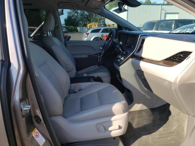 Photo 4 VIN: 5TDYZ3DC3JS943965 - TOYOTA SIENNA XLE 