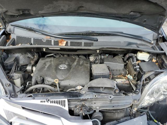 Photo 11 VIN: 5TDYZ3DC3JS948695 - TOYOTA SIENNA XLE 