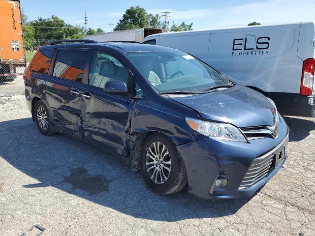 Photo 3 VIN: 5TDYZ3DC3KS008933 - TOYOTA SIENNA XLE 