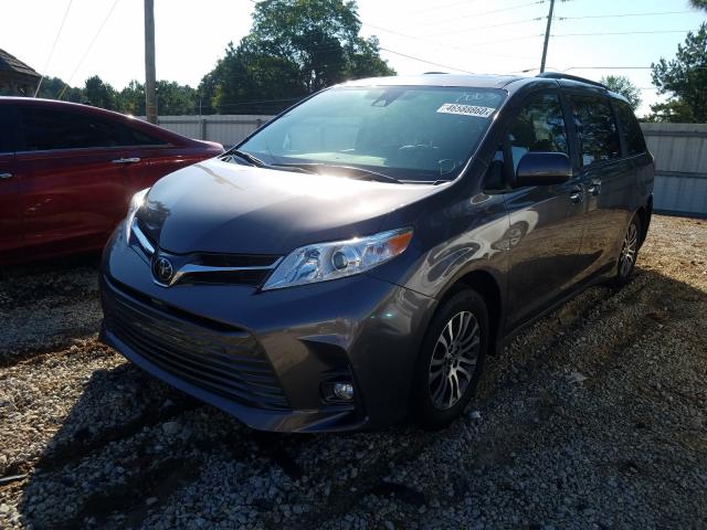 Photo 1 VIN: 5TDYZ3DC3KS017003 - TOYOTA SIENNA XLE 