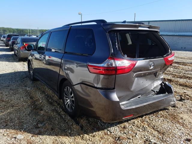 Photo 2 VIN: 5TDYZ3DC3KS017003 - TOYOTA SIENNA XLE 