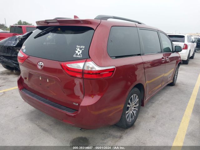 Photo 3 VIN: 5TDYZ3DC3KS985117 - TOYOTA SIENNA 