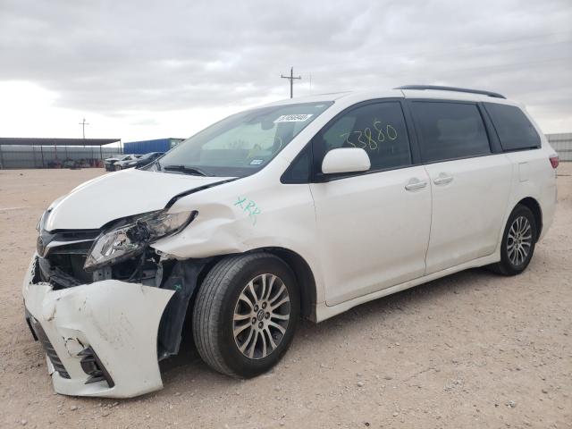 Photo 1 VIN: 5TDYZ3DC3KS992441 - TOYOTA SIENNA XLE 