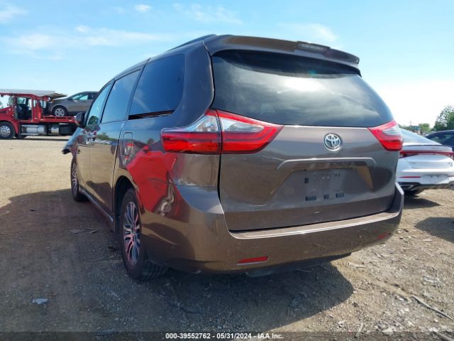 Photo 2 VIN: 5TDYZ3DC3LS050214 - TOYOTA SIENNA 