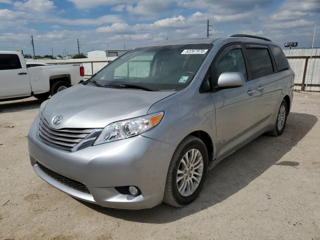 Photo 1 VIN: 5TDYZ3DC4HS766482 - TOYOTA SIENNA XLE 