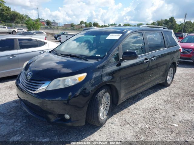 Photo 1 VIN: 5TDYZ3DC4HS807211 - TOYOTA SIENNA 