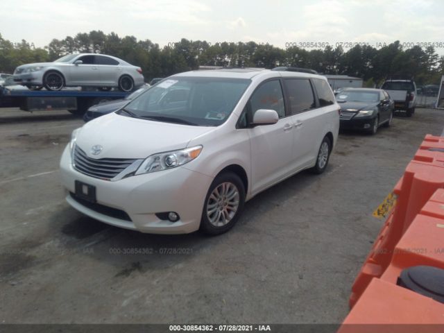 Photo 1 VIN: 5TDYZ3DC4HS846722 - TOYOTA SIENNA 