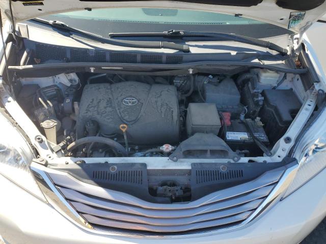 Photo 11 VIN: 5TDYZ3DC4HS894530 - TOYOTA SIENNA XLE 