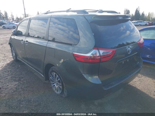 Photo 2 VIN: 5TDYZ3DC4JS907735 - TOYOTA SIENNA 