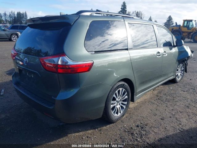 Photo 3 VIN: 5TDYZ3DC4JS907735 - TOYOTA SIENNA 