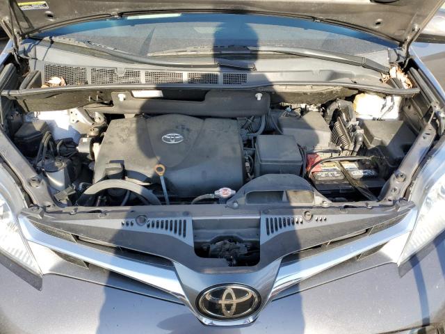 Photo 11 VIN: 5TDYZ3DC4JS916872 - TOYOTA SIENNA XLE 