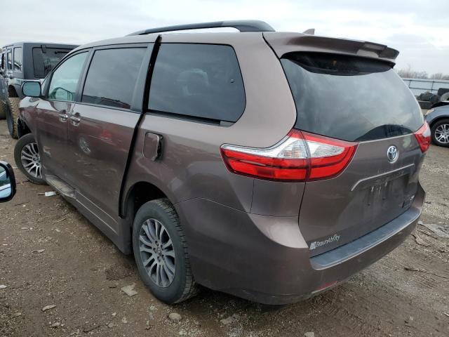 Photo 1 VIN: 5TDYZ3DC4JS921571 - TOYOTA SIENNA XLE 