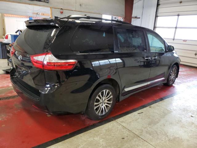 Photo 2 VIN: 5TDYZ3DC4JS942565 - TOYOTA SIENNA XLE 