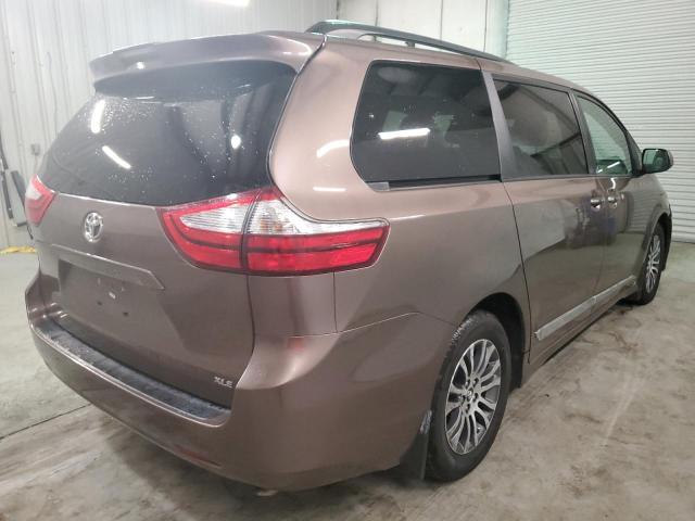 Photo 3 VIN: 5TDYZ3DC4JS954442 - TOYOTA SIENNA XLE 