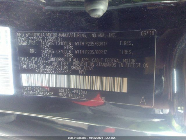 Photo 8 VIN: 5TDYZ3DC4JS957843 - TOYOTA SIENNA 