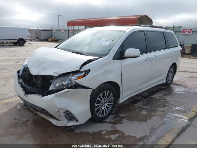 Photo 1 VIN: 5TDYZ3DC4JS962721 - TOYOTA SIENNA 