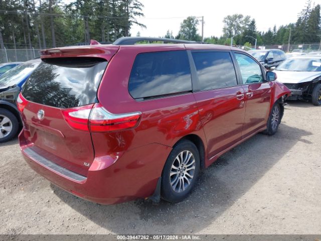 Photo 3 VIN: 5TDYZ3DC4JS963500 - TOYOTA SIENNA 