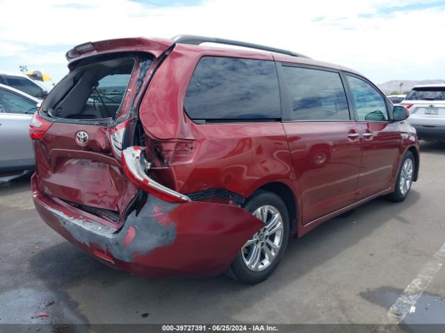 Photo 3 VIN: 5TDYZ3DC4KS010691 - TOYOTA SIENNA 