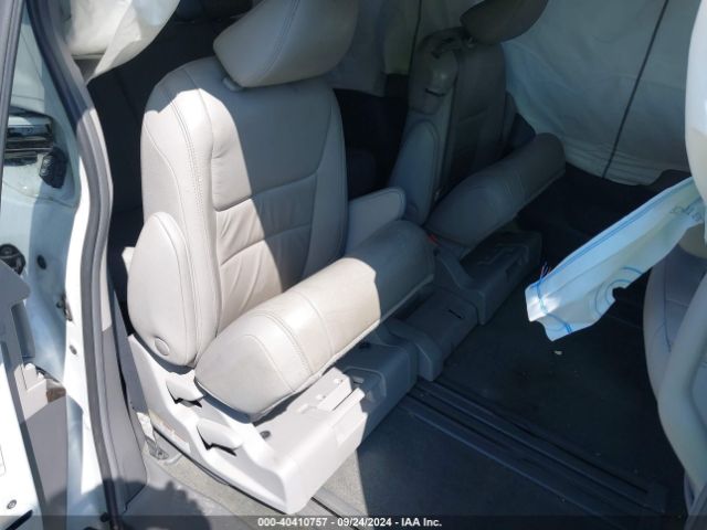 Photo 7 VIN: 5TDYZ3DC4KS970934 - TOYOTA SIENNA 