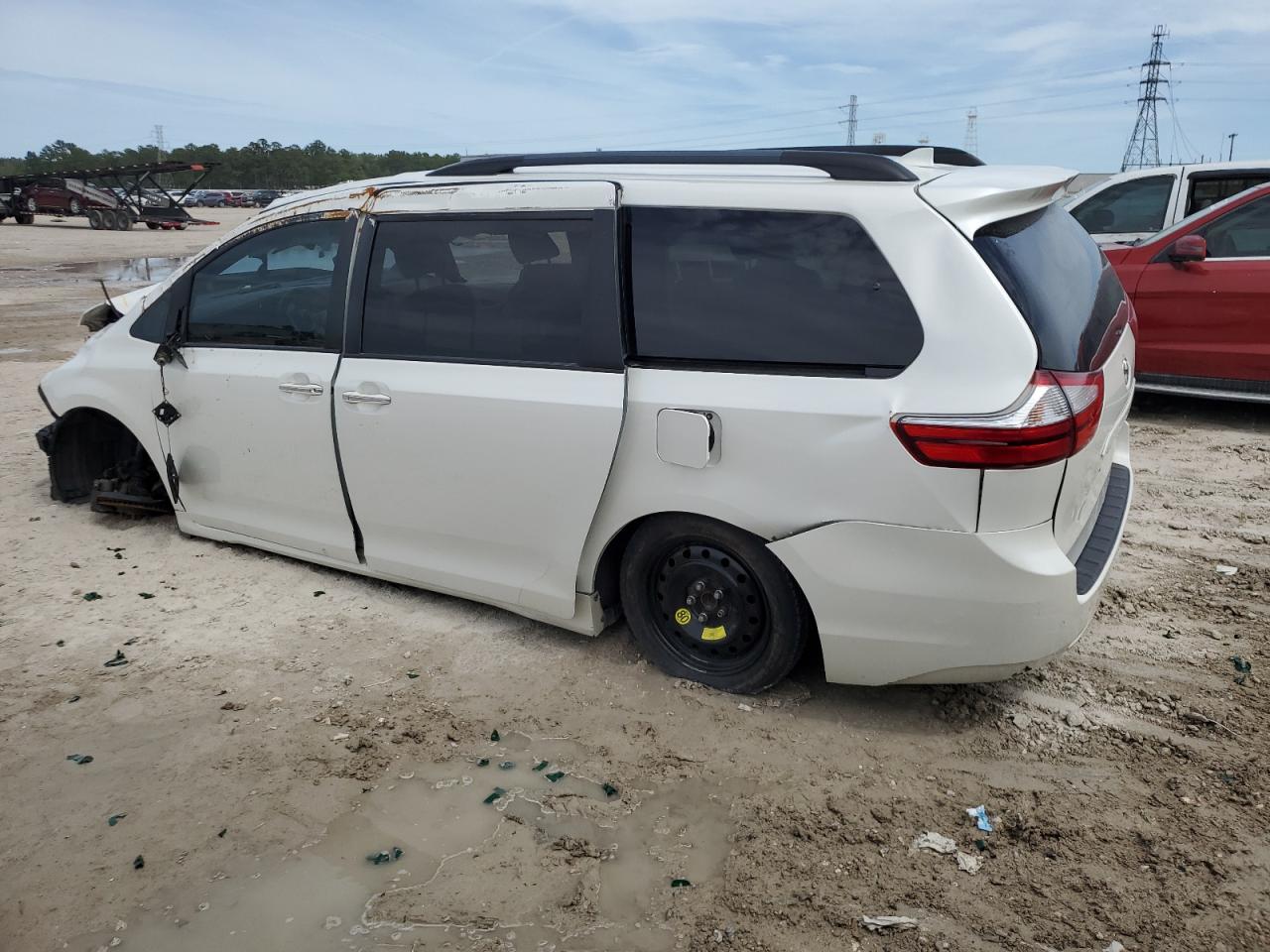 Photo 1 VIN: 5TDYZ3DC4KS971808 - TOYOTA SIENNA 