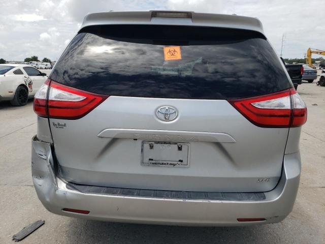 Photo 5 VIN: 5TDYZ3DC4KS976877 - TOYOTA SIENNA XLE 