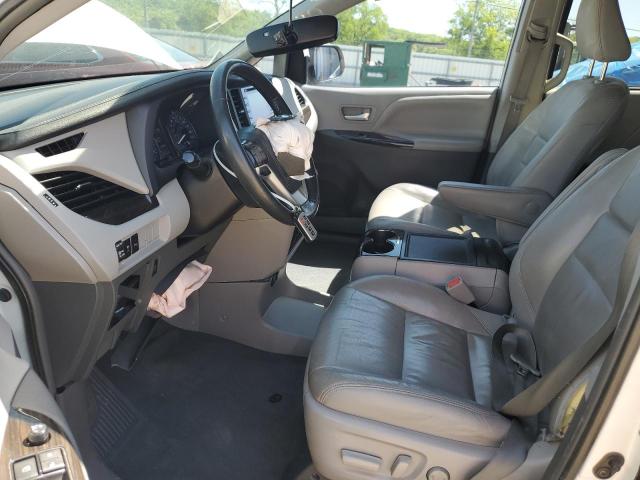 Photo 6 VIN: 5TDYZ3DC4KS992447 - TOYOTA SIENNA XLE 