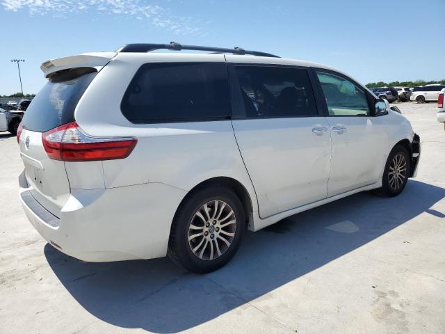 Photo 2 VIN: 5TDYZ3DC4KS997261 - TOYOTA SIENNA XLE 