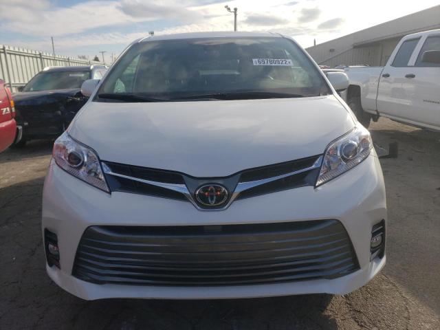 Photo 4 VIN: 5TDYZ3DC4KS998118 - TOYOTA SIENNA XLE 