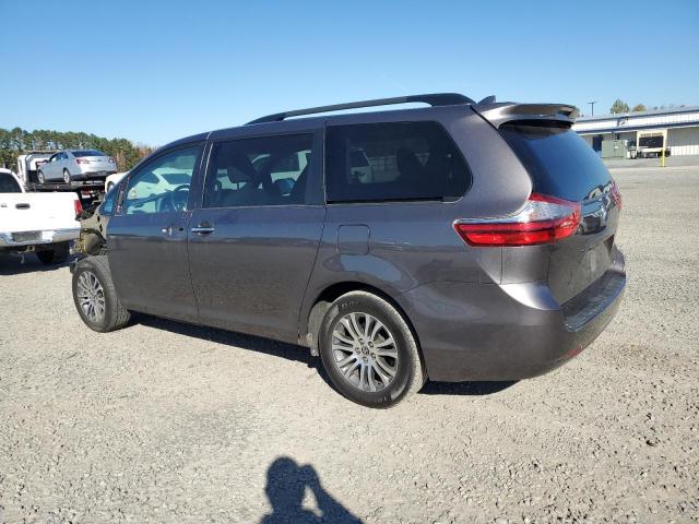 Photo 1 VIN: 5TDYZ3DC4LS068429 - TOYOTA SIENNA XLE 