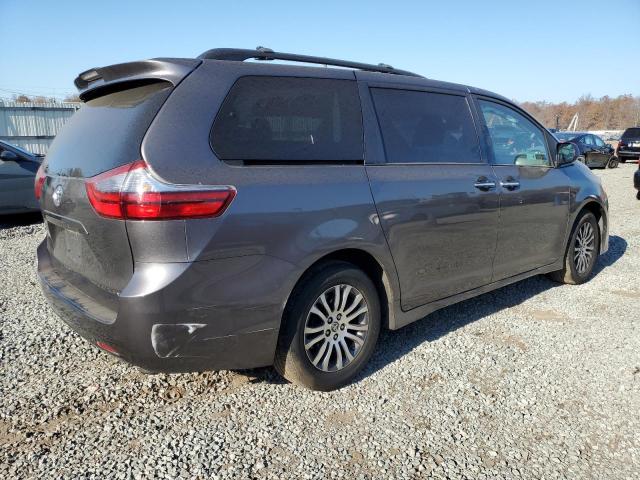 Photo 2 VIN: 5TDYZ3DC4LS075168 - TOYOTA SIENNA XLE 