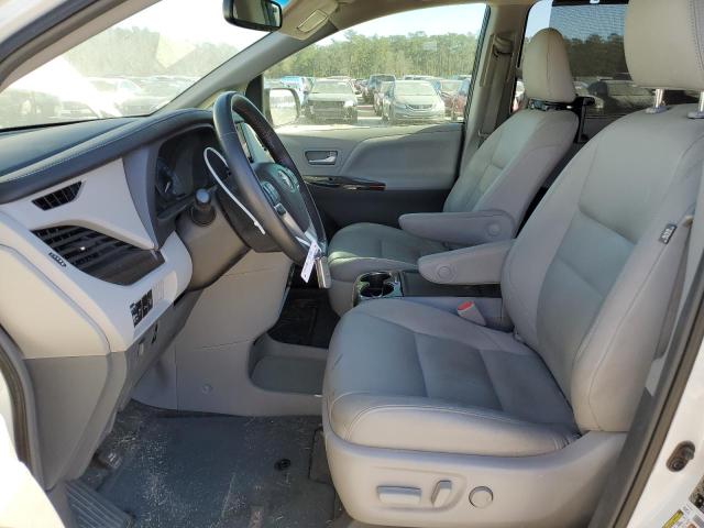 Photo 6 VIN: 5TDYZ3DC5HS786272 - TOYOTA SIENNA XLE 