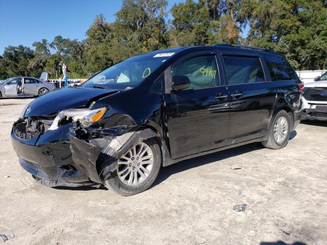 Photo 0 VIN: 5TDYZ3DC5HS811915 - TOYOTA SIENNA XLE 