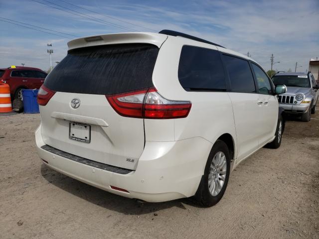 Photo 3 VIN: 5TDYZ3DC5HS822266 - TOYOTA SIENNA XLE 