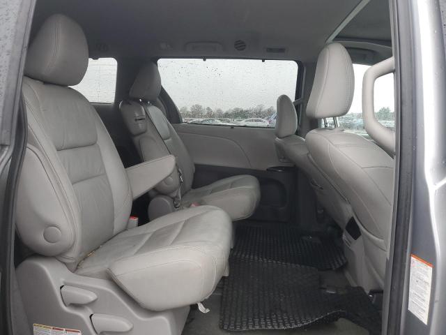 Photo 10 VIN: 5TDYZ3DC5HS825278 - TOYOTA SIENNA XLE 